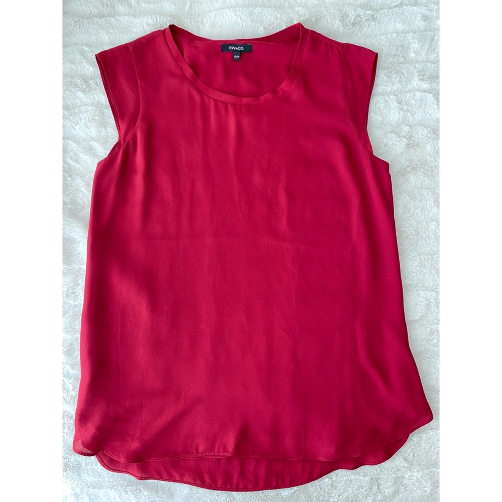 RW&CO crepe blouse. Size XS